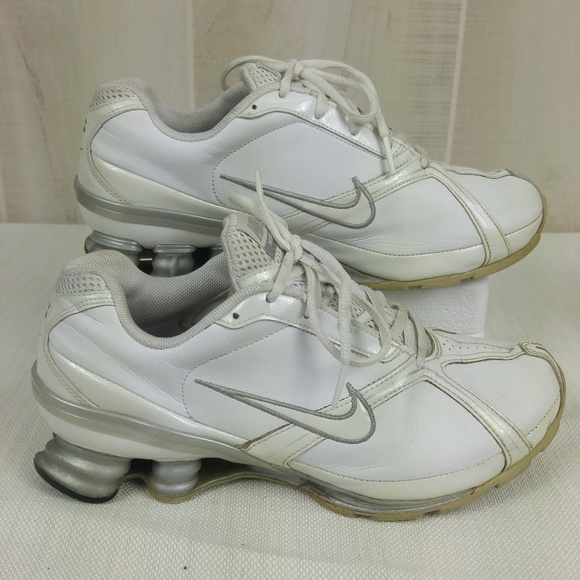 womens white leather nike shox